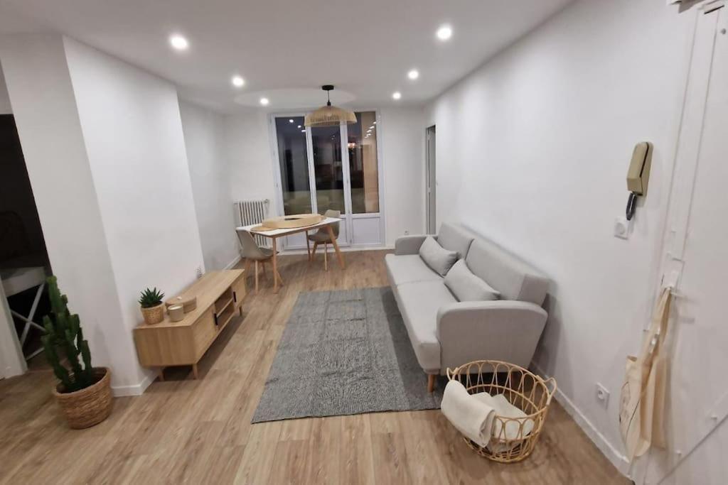 Appartement Saint Charles Marsilya Dış mekan fotoğraf